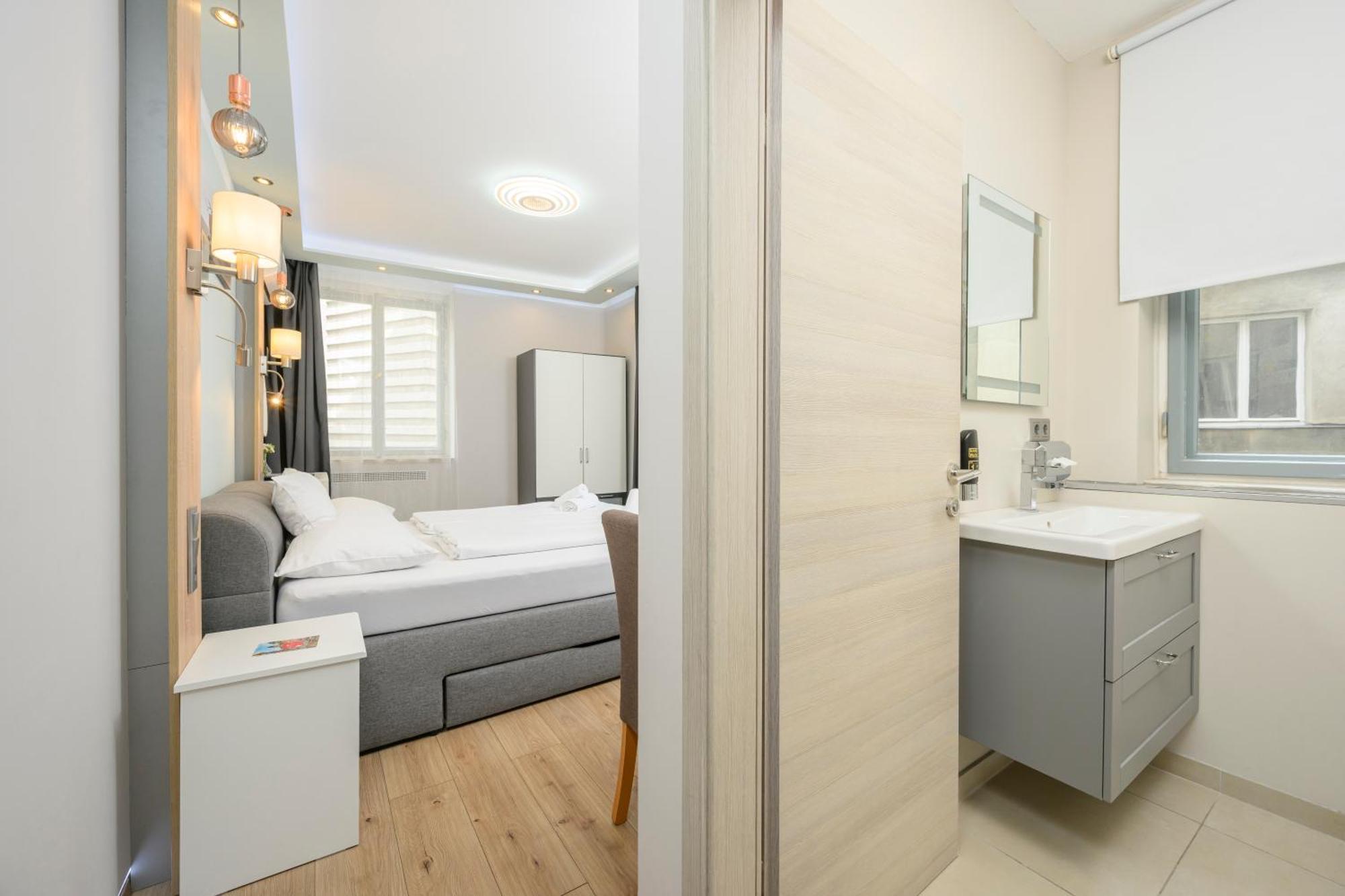 Palais Palffy Apartments Bécs Kültér fotó